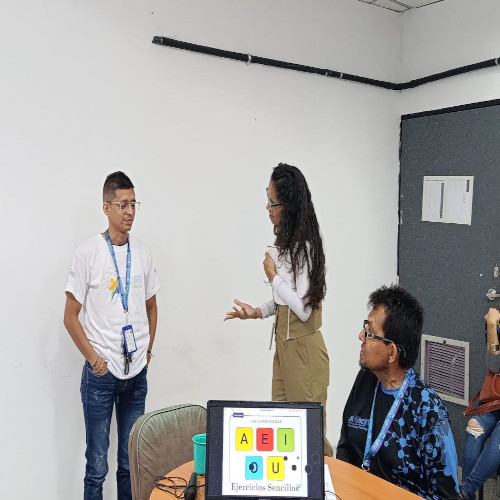 photo_5049020694431641412_y