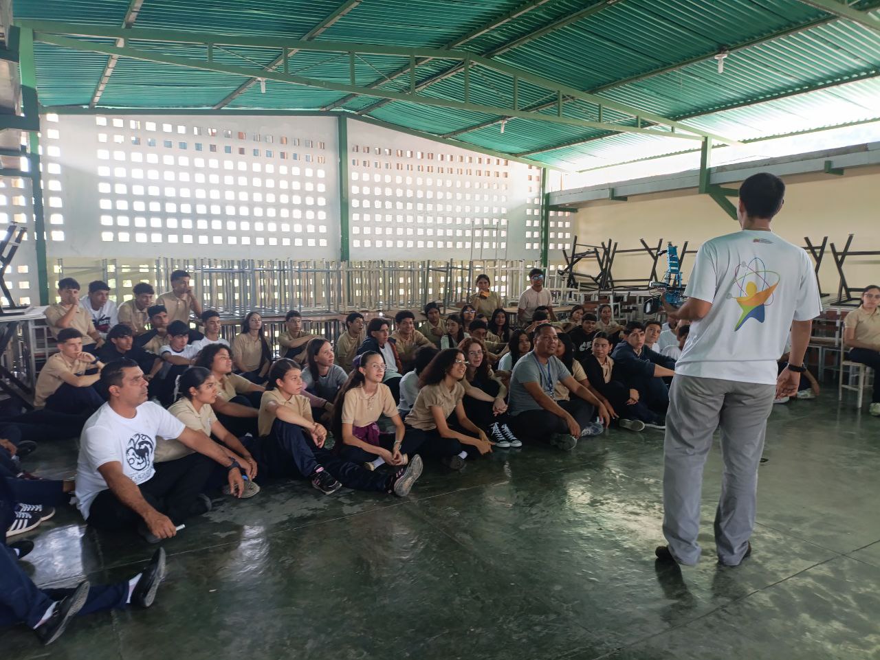 photo_5154765439257742179_y