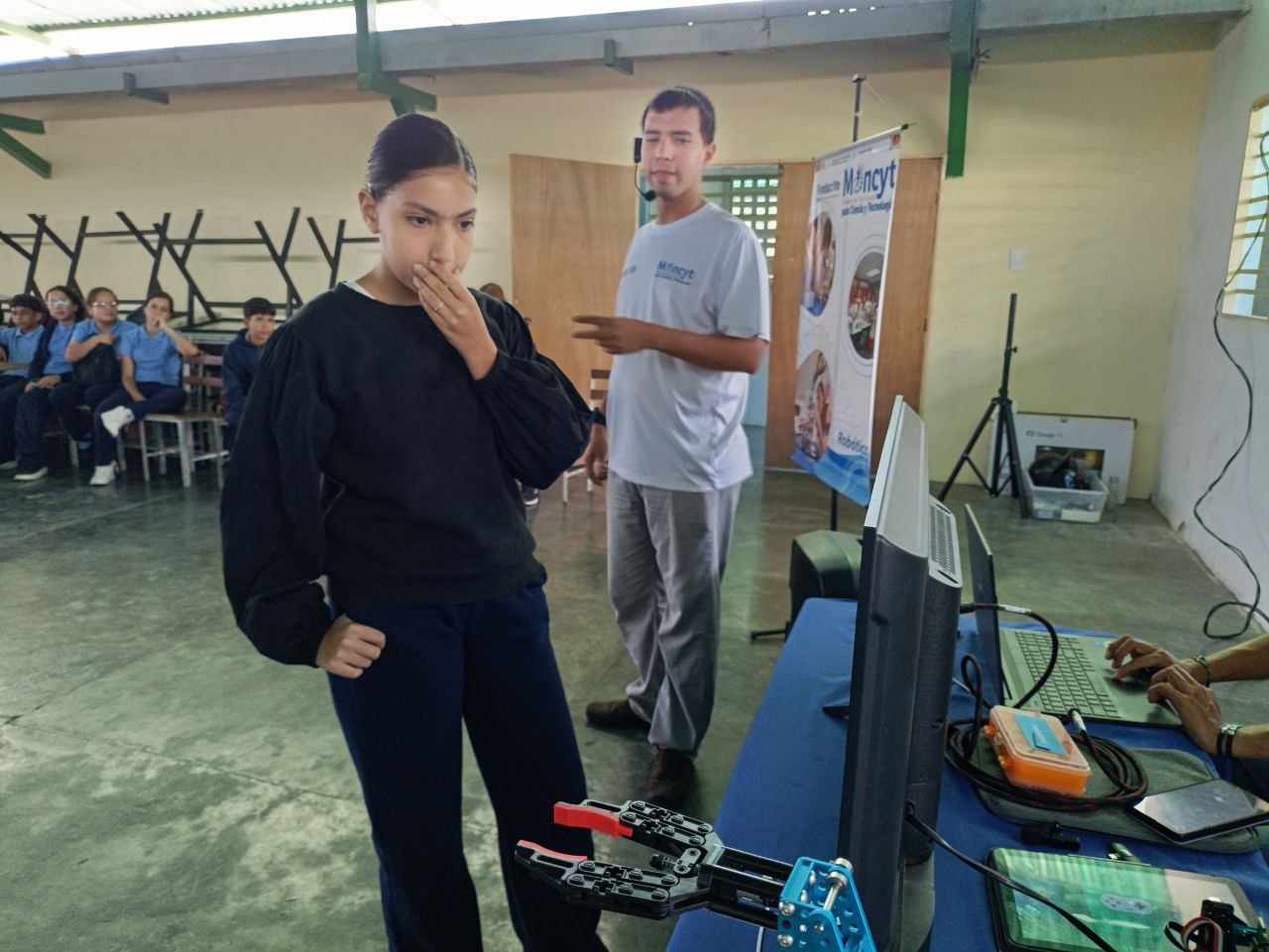 photo_5154765439257742180_y