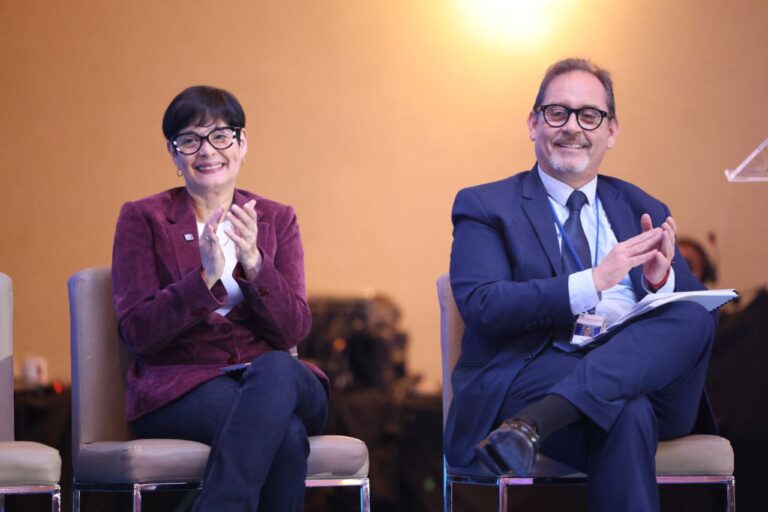 photo_5176969316371467028_y-768x512