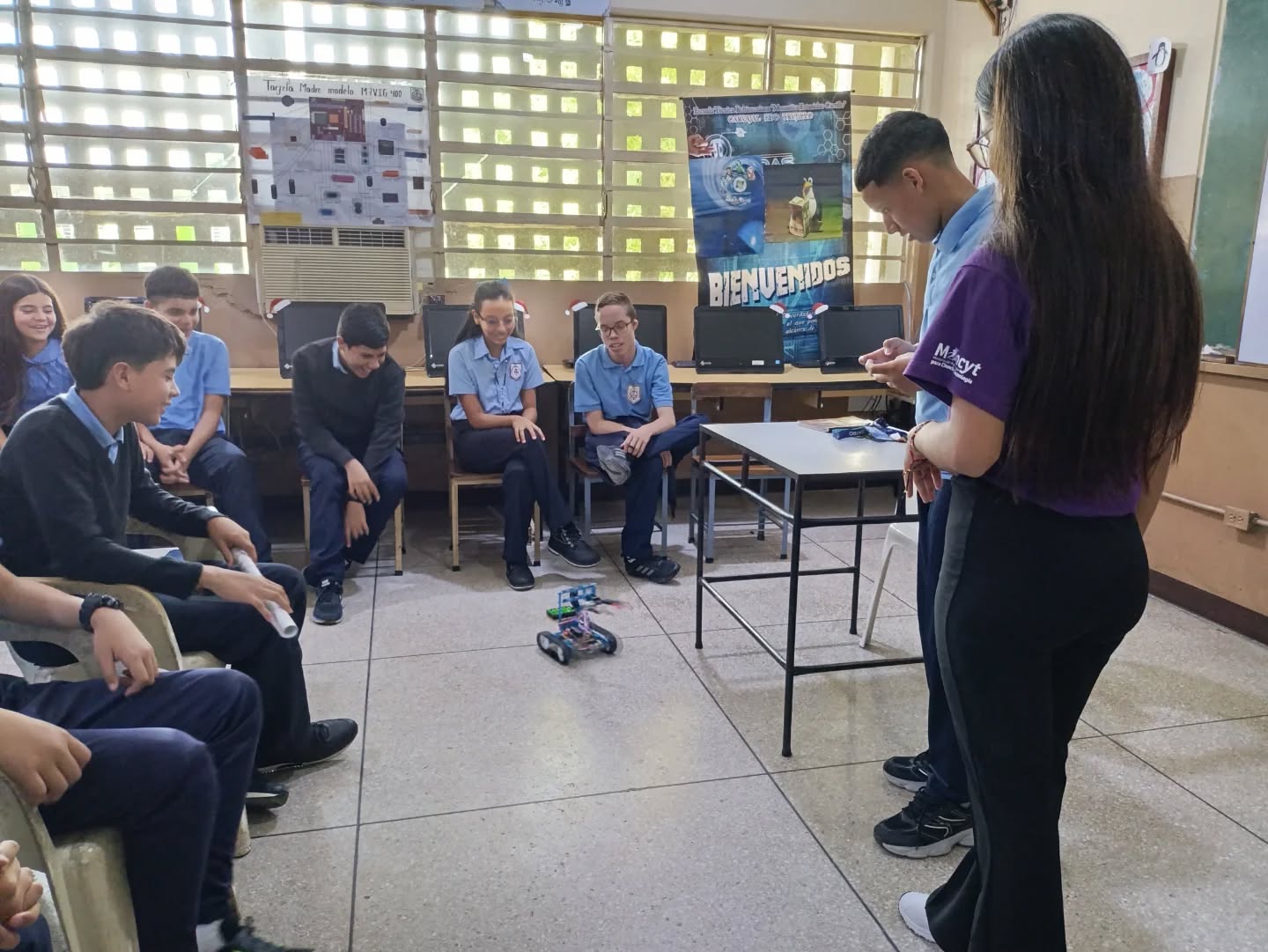 572782221_18428213845105344_4905572575278265935_n